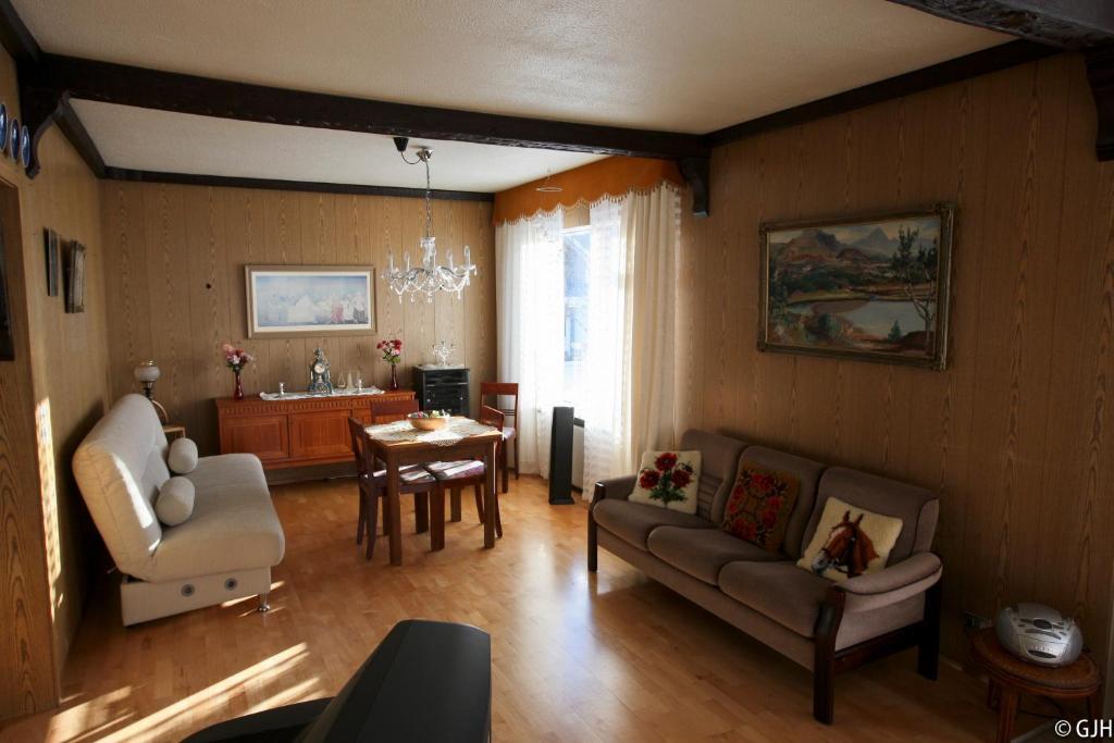 Apartment Tungata เซย์ริสเฟียรือร์ ภายนอก รูปภาพ